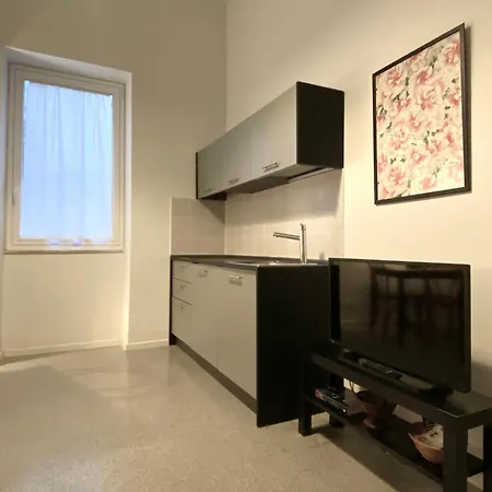 Da Nelly Al Politeama 公寓