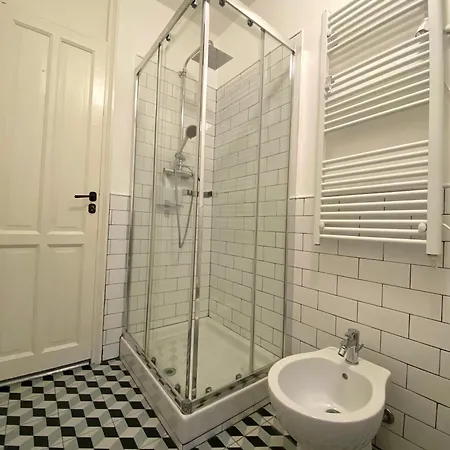 Da Nelly Al Politeama 公寓 *